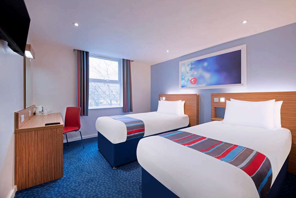 Travelodge Bromsgrove Marlbrook Chambre photo